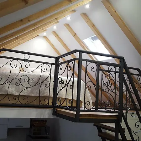 Lavanda Apartment Sinj